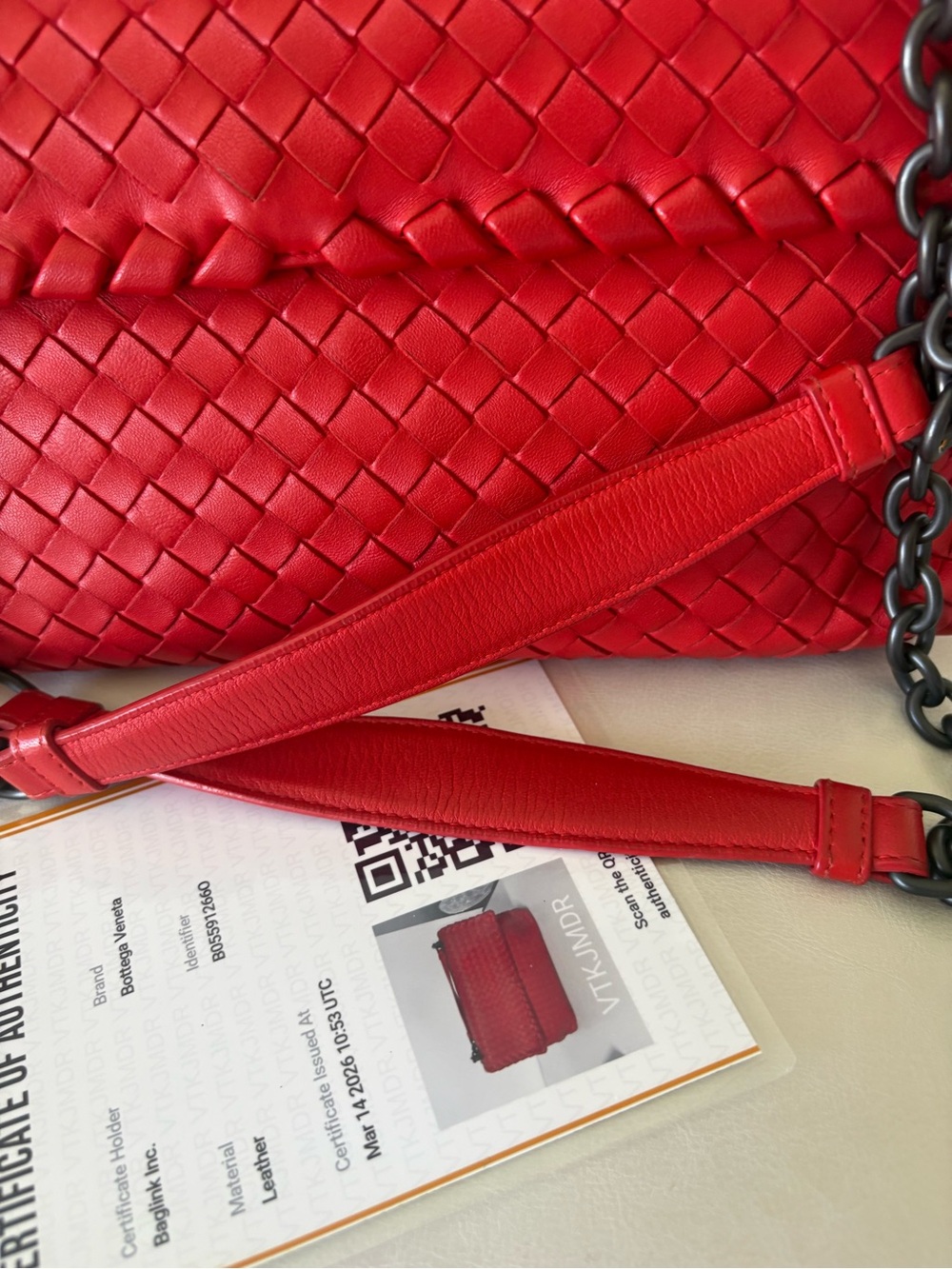 BOTTEGA Veneta Intrecciato Red OLIMPIA Medium Shoulder crossbody Bag Chain COA - Picture 13 of 15
